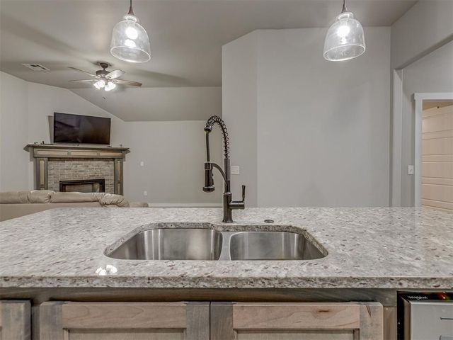 2319 N Greys Harbor Road, Blanchard, OK 73010