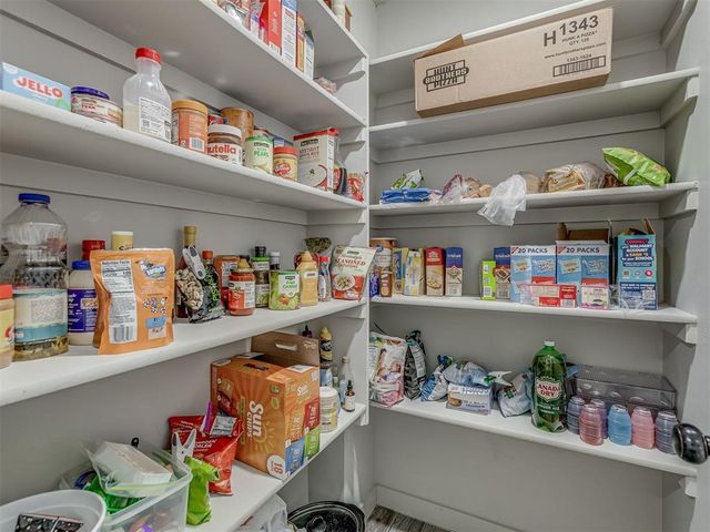 2319 N Greys Harbor Road, Blanchard, OK 73010