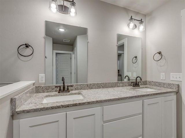 2319 N Greys Harbor Road, Blanchard, OK 73010