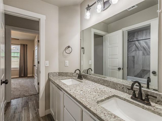 2319 N Greys Harbor Road, Blanchard, OK 73010
