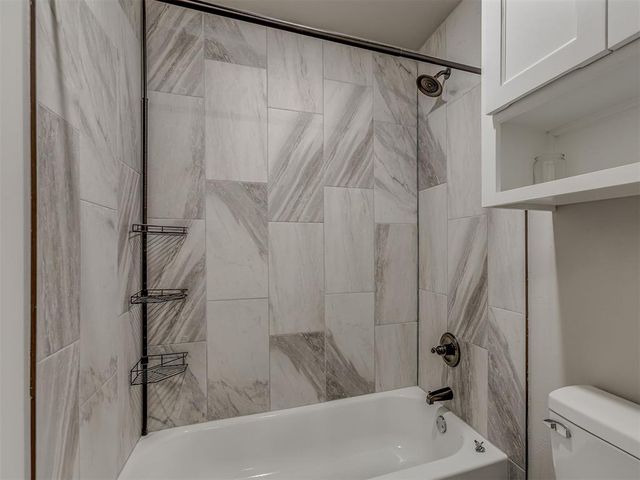 2319 N Greys Harbor Road, Blanchard, OK 73010