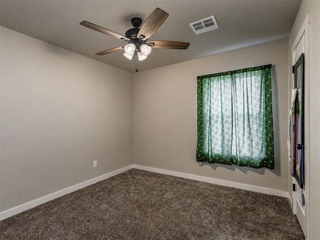 2319 N Greys Harbor Road, Blanchard, OK 73010