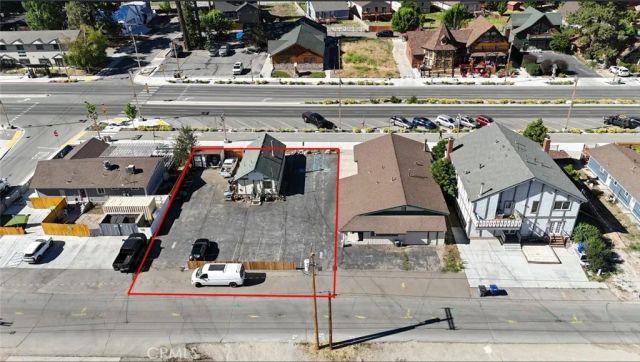 42598 Moonridge Road, Big Bear Lake, CA 92315