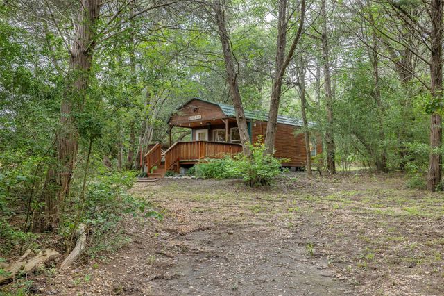 10900 Mayer Cemetery Road, Burton, TX 77835