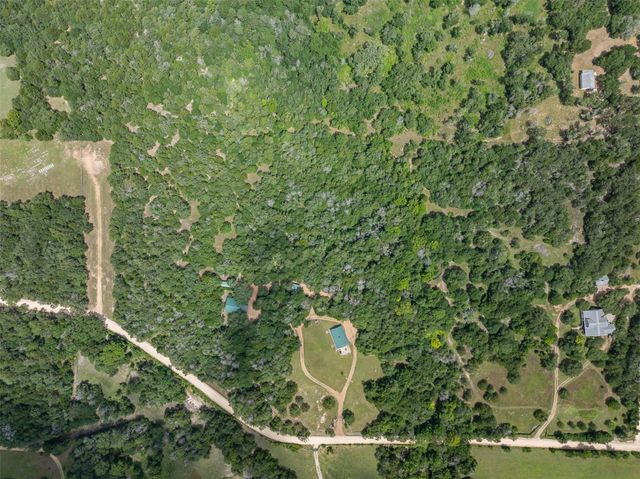 10900 Mayer Cemetery Road, Burton, TX 77835