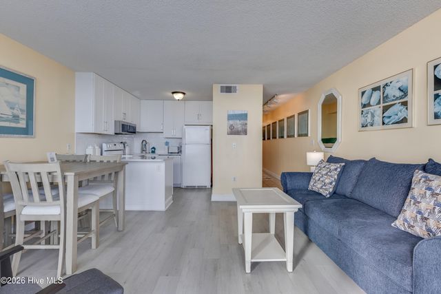 1615 Lake Park Boulevard S Unit 709, Carolina Beach, NC 28428