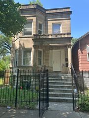 5320 S Carpenter Street, Chicago, IL 60609