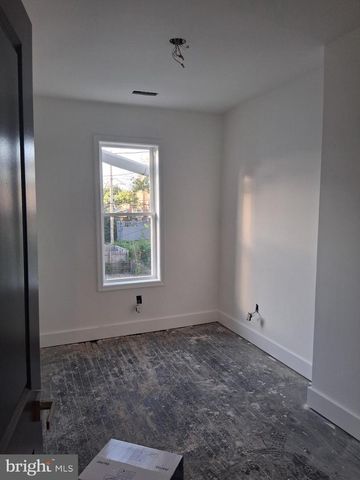 2926 OAKLEY AVE, Baltimore, MD 21215