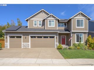 662 E TAFT St, Carlton, OR 97111