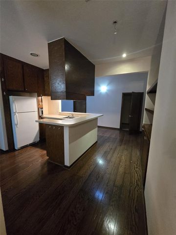 3231 Hemingway Drive, Montgomery, TX 77356