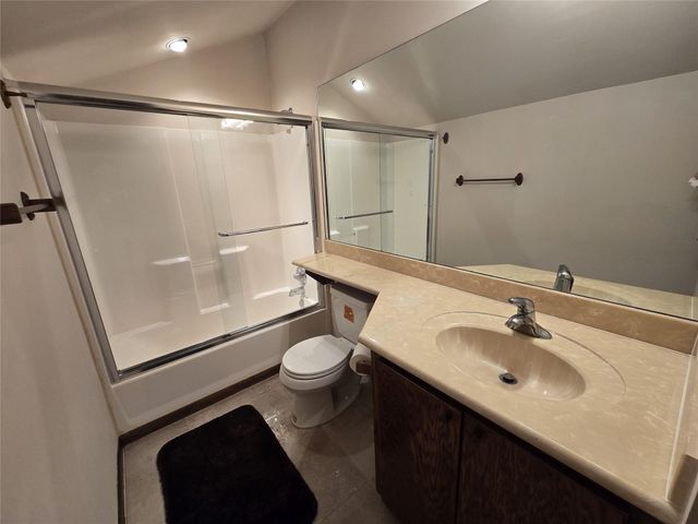 3231 Hemingway Drive, Montgomery, TX 77356