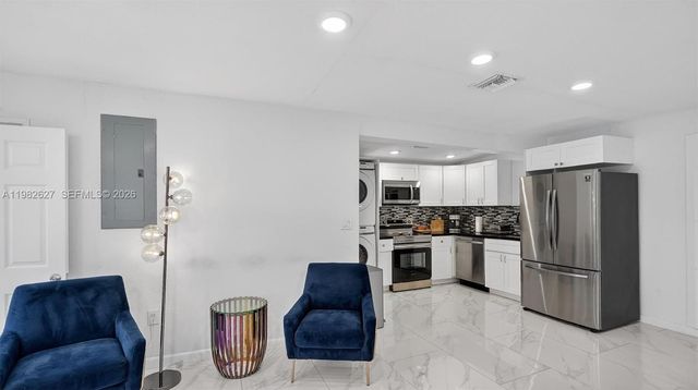 2845 SW 67th Ave, Miami, FL 33155