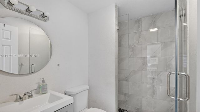 2845 SW 67th Ave, Miami, FL 33155