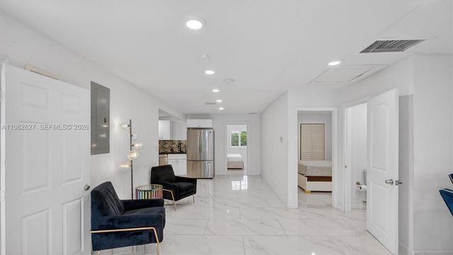 2845 SW 67th Ave, Miami, FL 33155