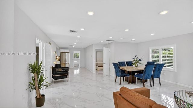 2845 SW 67th Ave, Miami, FL 33155