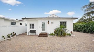 2845 SW 67th Ave, Miami, FL 33155