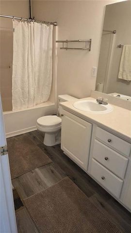 4210 Oakwood Rd B2, Oakwood, GA 30566