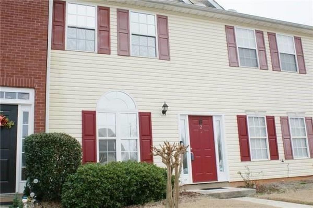 4210 Oakwood Rd B2, Oakwood, GA 30566