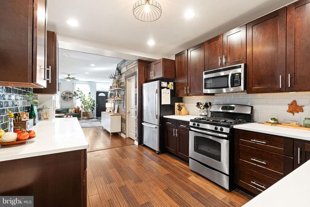 2054 CORAL ST, Philadelphia, PA 19125