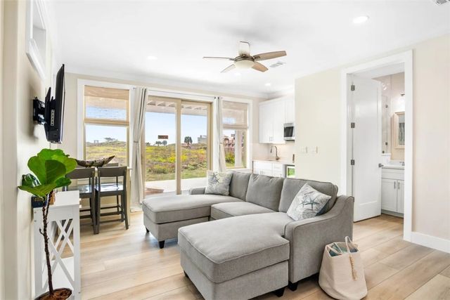 7393 State Highway 361 15-O, Port Aransas, TX 78373