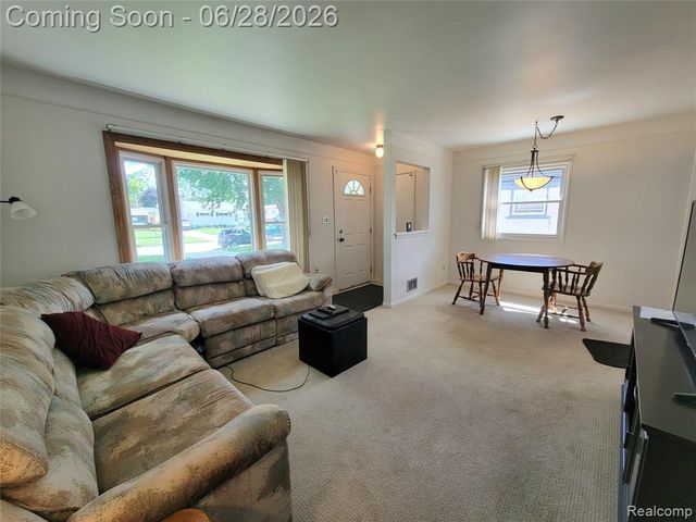 22246 Champaign Street, Taylor, MI 48180
