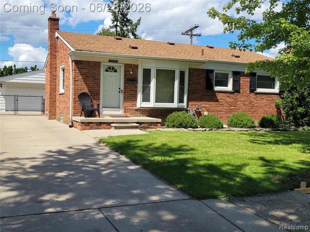 22246 Champaign Street, Taylor, MI 48180