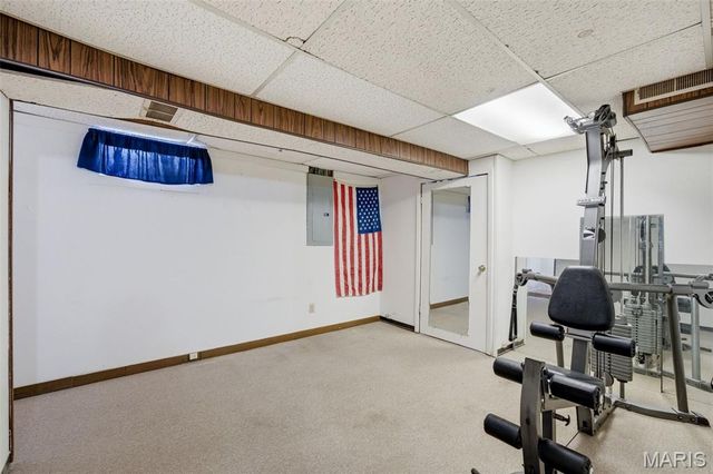 2701 Woodbury Drive, Mehlville, MO 63125