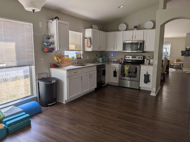 2024 SAMANTHA LANE, Valrico, FL 33594