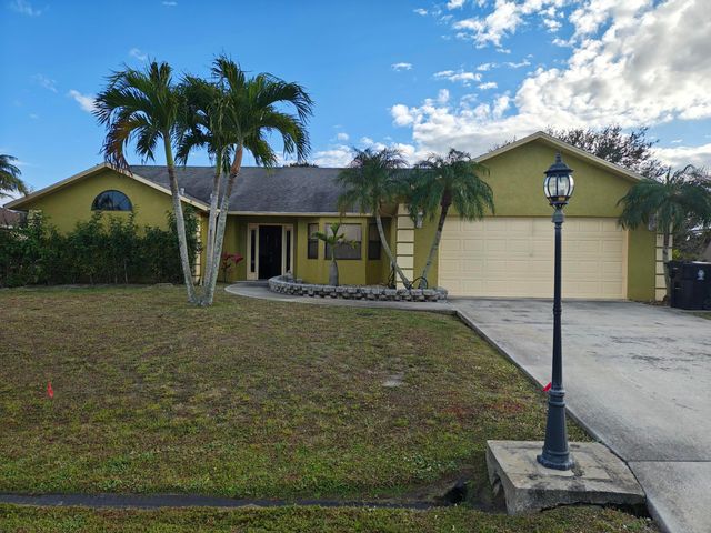 222 SW Fairchild Avenue, Port St. Lucie, Port St Lucie, FL 34984