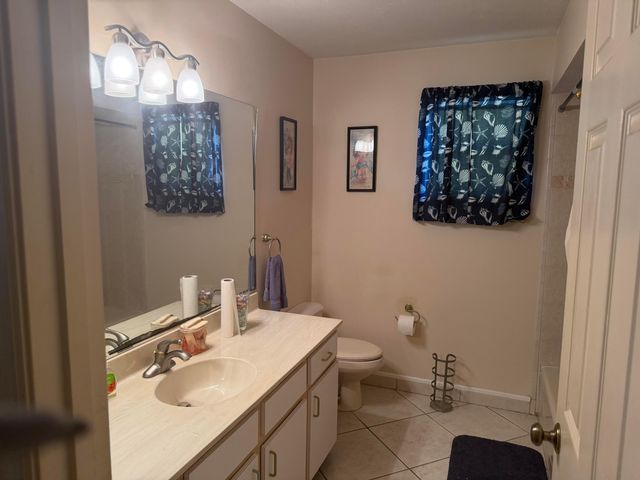 222 SW Fairchild Avenue, Port St. Lucie, Port St Lucie, FL 34984