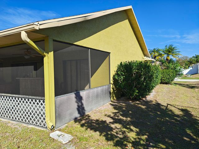 222 SW Fairchild Avenue, Port St. Lucie, Port St Lucie, FL 34984