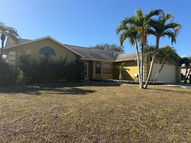 222 SW Fairchild Avenue, Port St. Lucie, Port St Lucie, FL 34984