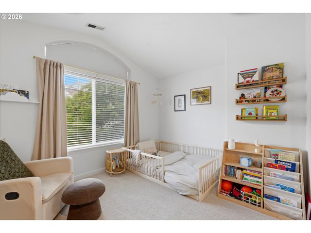 13620 Sw BLUE SPRUCE Ct, Portland, OR 97224