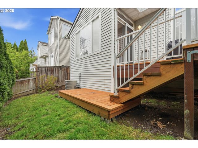 13620 Sw BLUE SPRUCE Ct, Portland, OR 97224