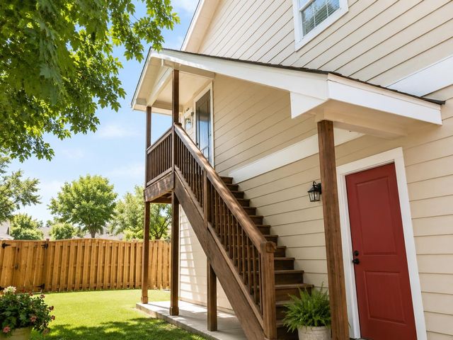 5501 Duval B ST B, Austin, TX 78751