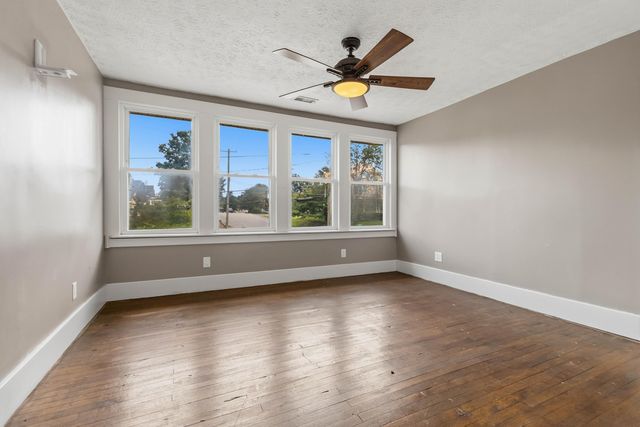 138 Crawford Avenue, Somerset, KY 42501