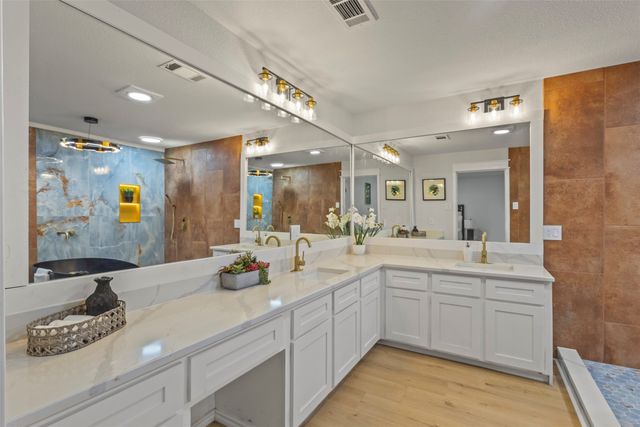 1 Spring Valley Court, Richardson, TX 75081