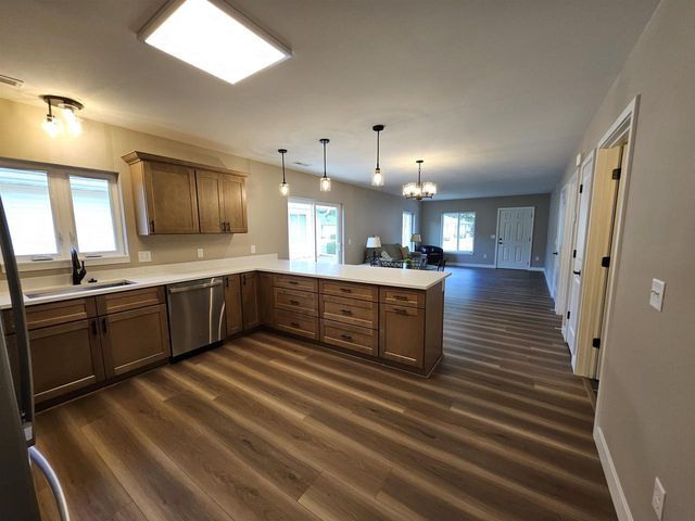 1161 Maple Street, Reedsburg, WI 53959