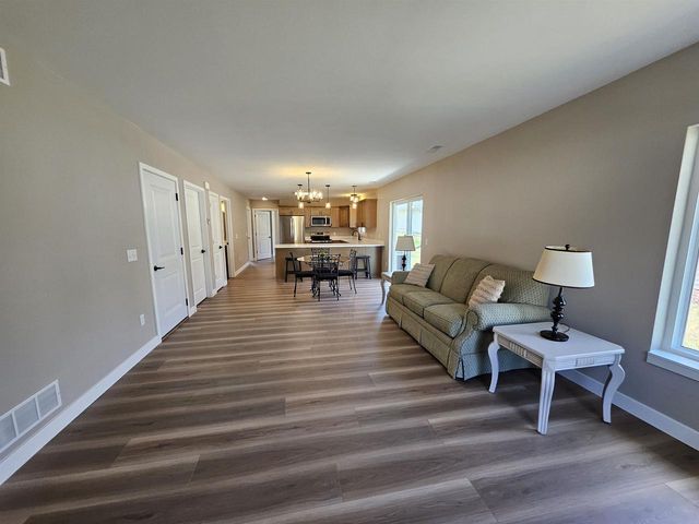 1161 Maple Street, Reedsburg, WI 53959