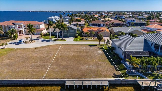 7 TROPICANA DRIVE, Punta Gorda, FL 33950