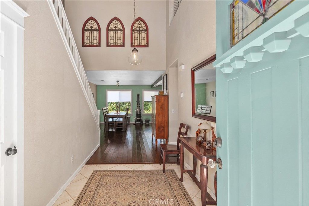 395 Selkirk, Corona, CA 92881 — photo 2