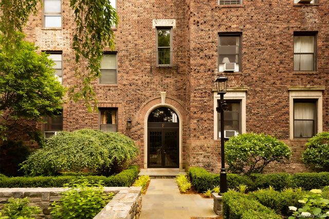 64 Sagamore Road F3, Bronxville, NY 10708