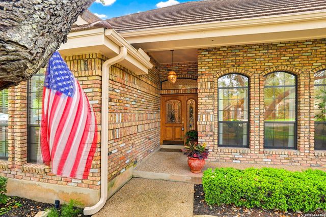 19221 Heather Forest, San Antonio, TX 78258