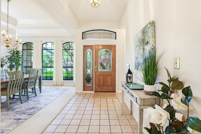19221 Heather Forest, San Antonio, TX 78258