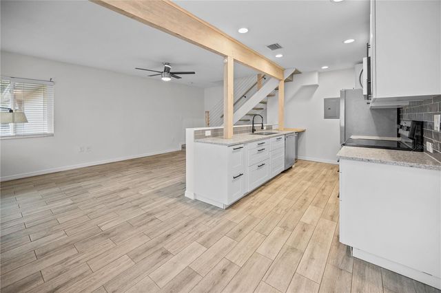 1832 BOUGH AVENUE 3, Clearwater, FL 33760