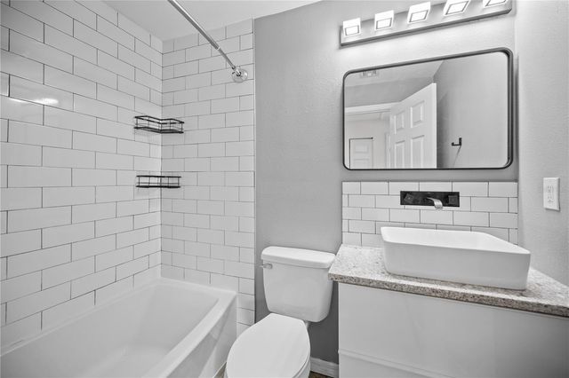 1832 BOUGH AVENUE 3, Clearwater, FL 33760