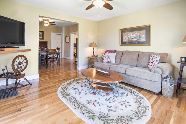 130 Lake Forest Drive, Somerset, KY 42503