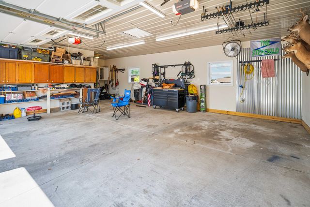 130 Lake Forest Drive, Somerset, KY 42503