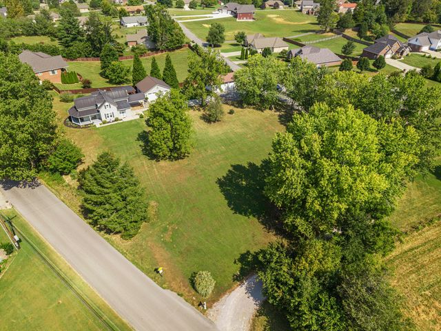 130 Lake Forest Drive, Somerset, KY 42503