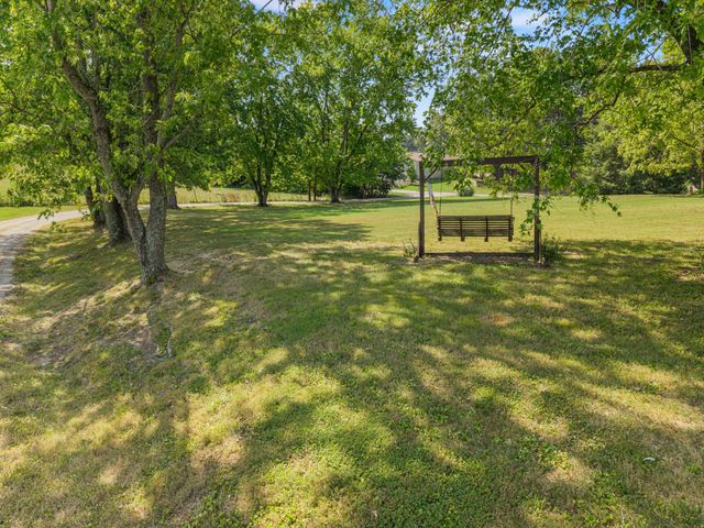 130 Lake Forest Drive, Somerset, KY 42503